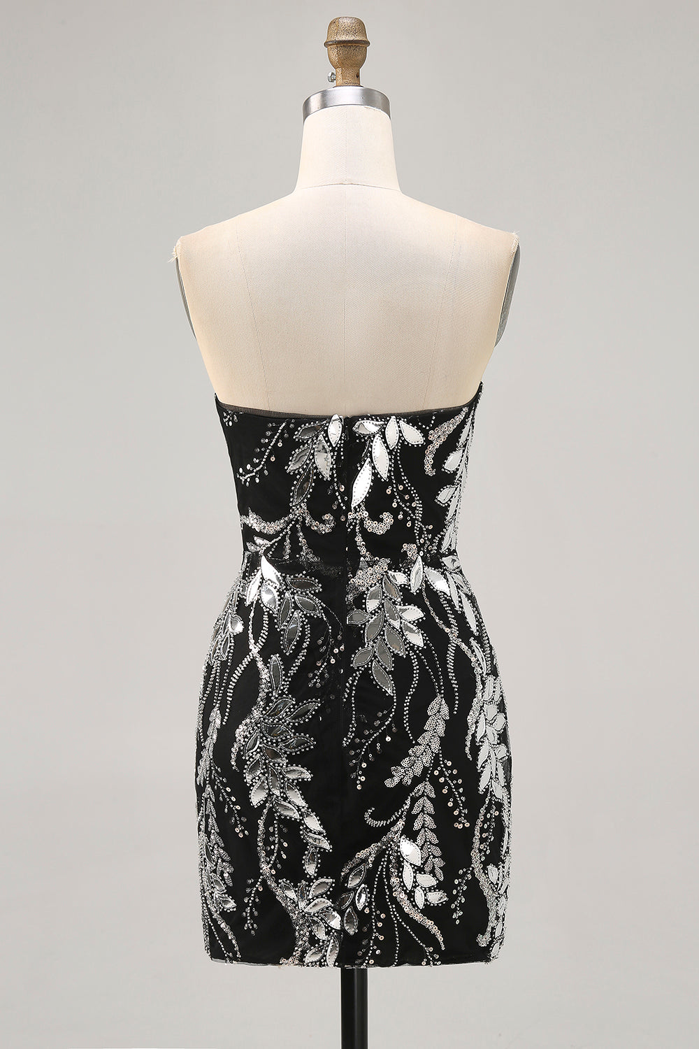 Sparkly Bodycon Short Black Homecoming Dress with Sequins - Image 4